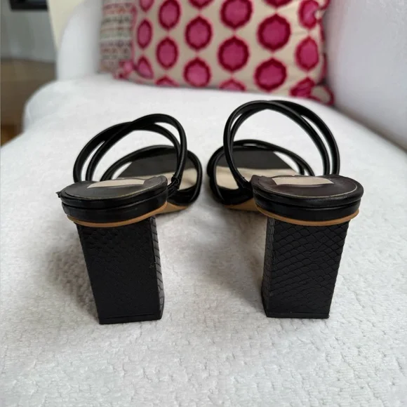 Dolce Vita Black Strappy Heels - Picture 4 of 4